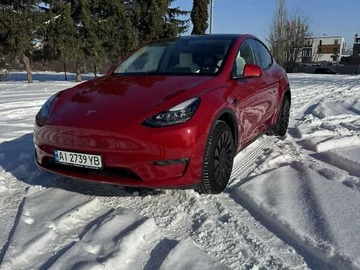 Авто Tesla Model Y 2021 № 8469072