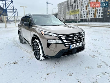 Авто Nissan Rogue 2023 № 8469082