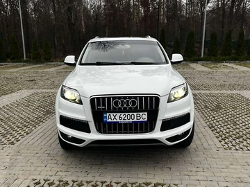 Авто Audi Q7 2013 № 8469309