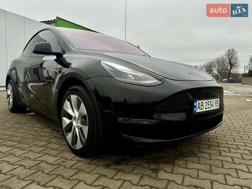 Авто Tesla Model Y 2023 № 8469316