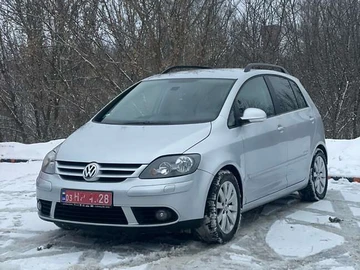Авто Volkswagen Golf Plus 2007 № 8469474