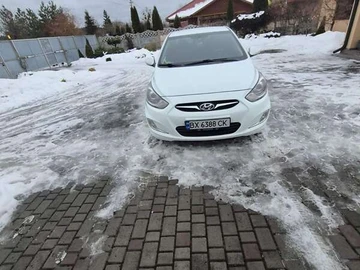 Авто Hyundai Accent 2012 № 8469511