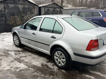 Авто Volkswagen Bora 2001 № 8469605