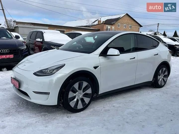 Авто Tesla Model Y 2021 № 8470031