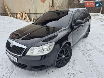 Авто Skoda Octavia 2010 № 8470239