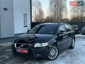 Авто Volvo V50 2009 № 8470248