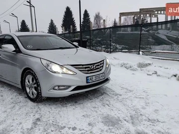 Авто Hyundai Sonata 2010 № 8470801
