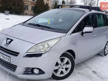 Авто Peugeot 5008 2011 № 8471038