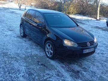 Авто Volkswagen Golf 2003 № 8471127