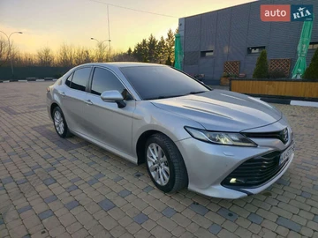Авто Toyota Camry 2019 № 8471141