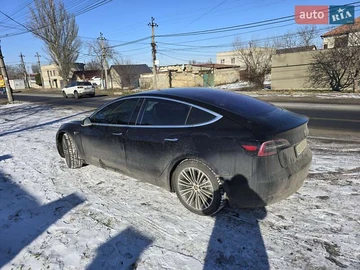 Авто Tesla Model 3 2018 № 8471407
