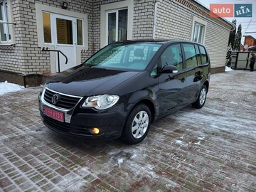 Авто Volkswagen Touran 2008 № 8471588