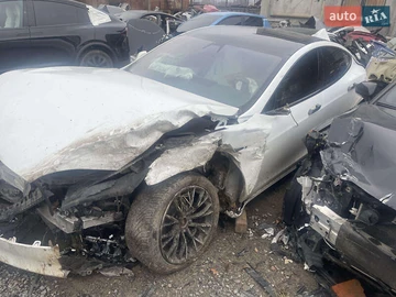 Авто Tesla Model S 2021 № 8471694