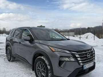 Авто Nissan Rogue 2024 № 8471714