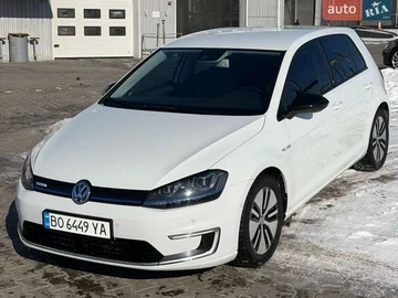 Авто Volkswagen E-Golf 2014 № 8471886