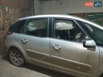 Авто Citroen C4 Picasso 2012 № 8472178
