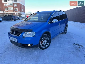 Авто Volkswagen Touran 2006 № 8472205