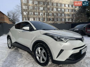 Авто Toyota C-Hr 2017 № 8472375