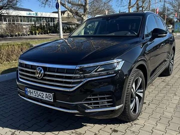 Авто Volkswagen Touareg 2022 № 8472544