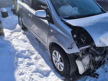 Авто Nissan Note 2007 № 8472554
