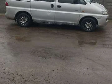 Авто Hyundai H-1 2004 № 8472560