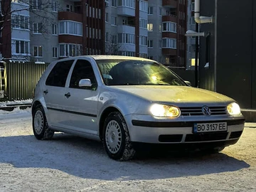 Авто Volkswagen Golf 2001 № 8472683