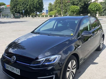 Авто Volkswagen E-Golf 2018 № 8472810