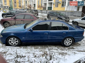 Авто BMW 5 Series 2001 № 8473170
