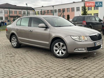 Авто Skoda Superb 2010 № 8473225