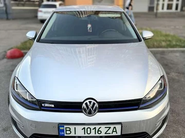 Авто Volkswagen E-Golf 2014 № 8473557