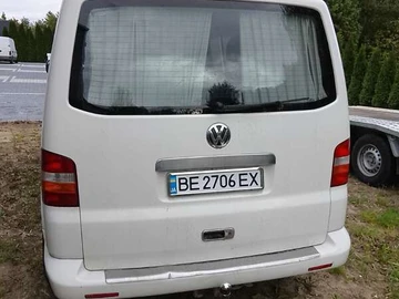 Авто Volkswagen Transporter 2008 № 8473559