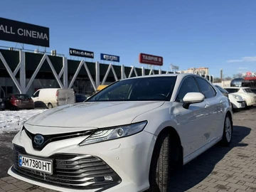 Авто Toyota Camry 2019 № 8473753