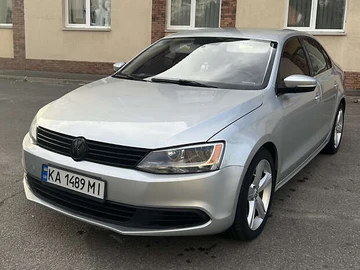 Авто Volkswagen Jetta 2012 № 8474123
