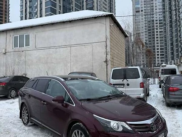 Авто Toyota Avensis 2013 № 8474128