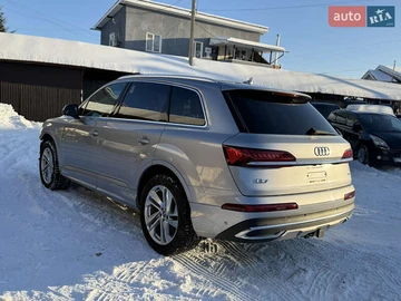 Авто Audi Q7 2020 № 8474227