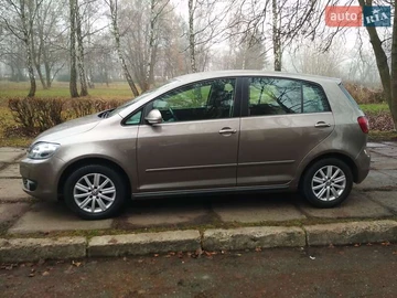 Авто Volkswagen Golf Plus 2013 № 8474394