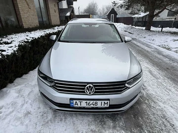Авто Volkswagen Passat 2018 № 8474476