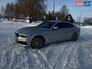 Авто BMW 5 Series 2019 № 8474491