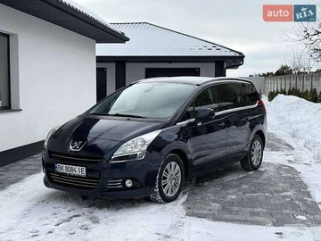 Авто Peugeot 5008 2010 № 8474647