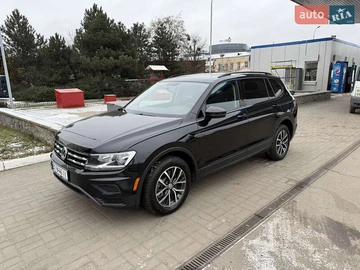 Авто Volkswagen Tiguan 2021 № 8474835