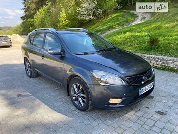 Авто KIA Ceed 2010 № 8475039
