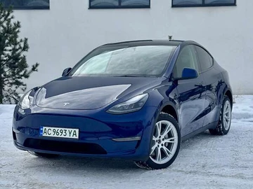 Авто Tesla Model Y 2024 № 8475292