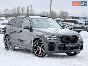 Авто BMW X5 2022 № 8475398