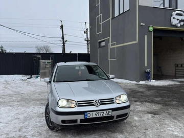 Авто Volkswagen Golf 2000 № 8475413