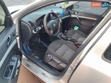Авто Skoda Octavia 2006 № 8475502