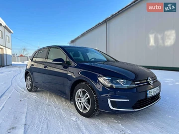 Авто Volkswagen E-Golf 2017 № 8475667