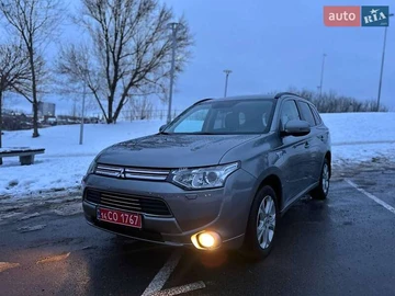 Авто Mitsubishi Outlander 2015 № 8475765