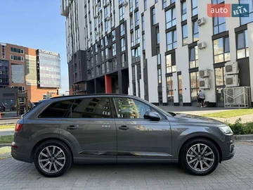 Авто Audi Q7 2018 № 8475960