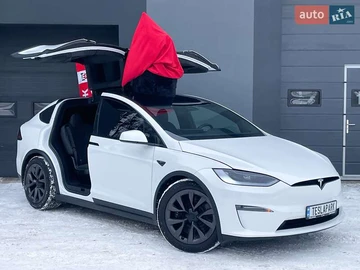 Авто Tesla Model X 2024 № 8475967