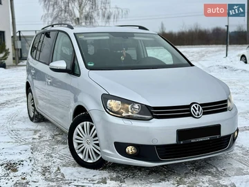 Авто Volkswagen Touran 2011 № 8476315